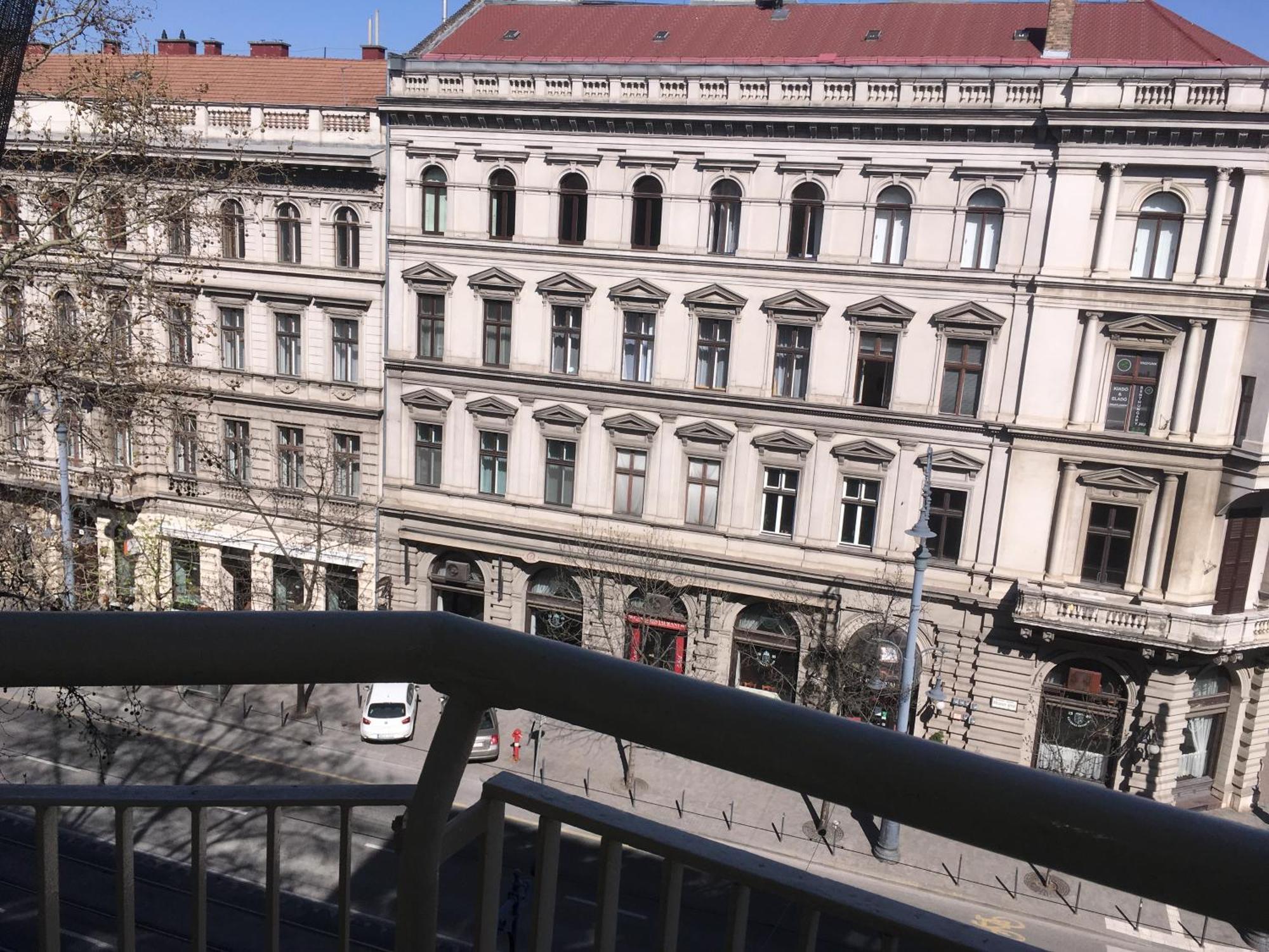 Mint Pearl 3 2 Bathrooms At Kalvin Square Apartamento Budapest